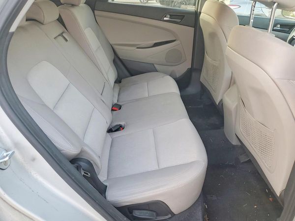 2016 HYUNDAI TUCSON