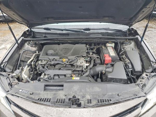 2018 TOYOTA CAMRY LE/SE/XLE/XSE — Engine bay