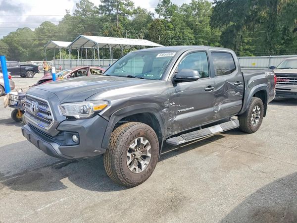2017 TOYOTA TACOMA — Front 3/4