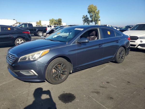 2016 HYUNDAI SONATA — Front 3/4