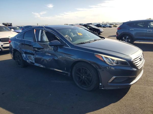 2016 HYUNDAI SONATA — Passenger 3/4