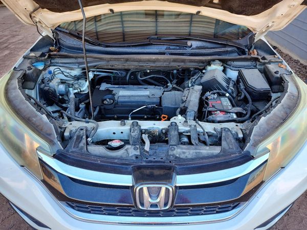 2015 HONDA CRV LX