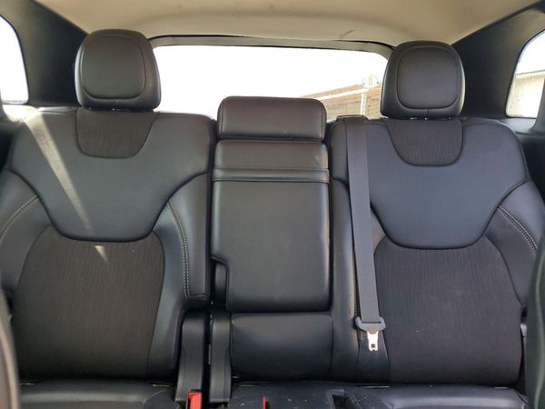 2018 JEEP CHEROKEE — SUVN