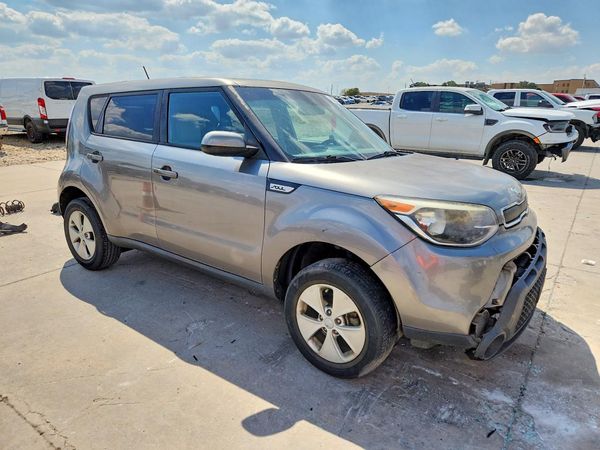 2016 KIA SOUL Plus — Passenger 3/4