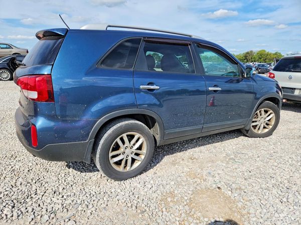 2014 KIA SORENTO Base/ LX