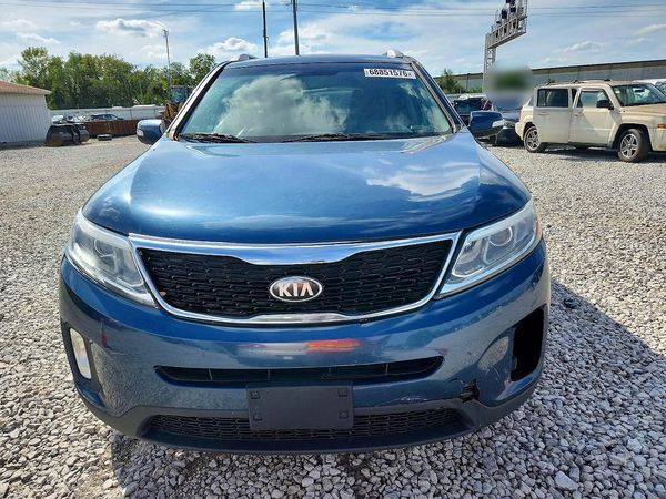 2014 KIA SORENTO Base/ LX