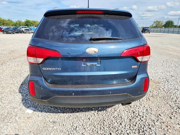 2014 KIA SORENTO Base/ LX