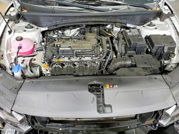 2026 HYUNDAI TUCSON — Engine bay