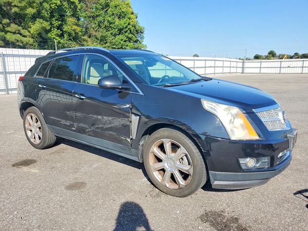 2013 CADILLAC SRX — Passenger 3/4