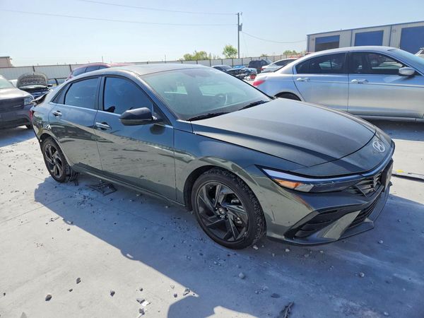 2026 HYUNDAI ELANTRA — Passenger 3/4