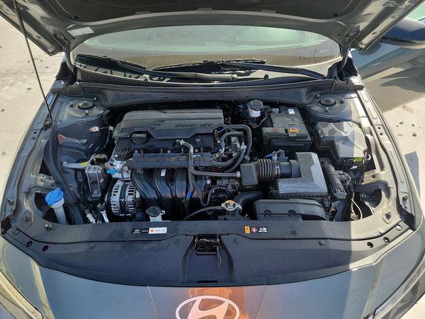 2026 HYUNDAI ELANTRA — Engine bay