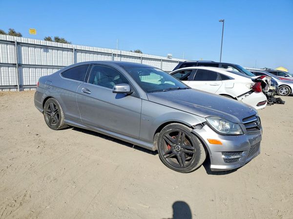 2012 MERCEDES-BENZ C C250 — Passenger 3/4