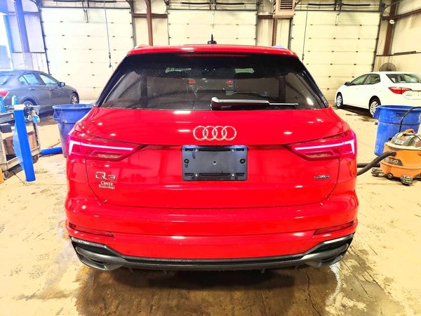 2022 AUDI Q3 S Line quattro Premium