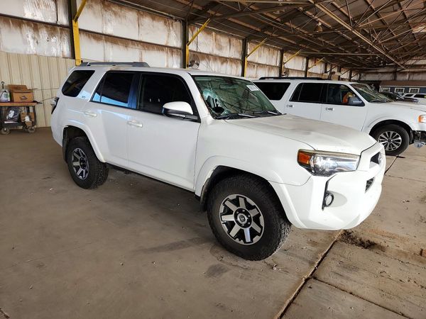 2018 TOYOTA 4RUNNER