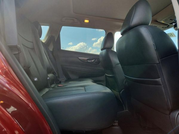 2018 NISSAN ROGUE
