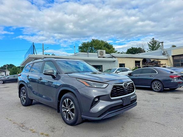 2023 TOYOTA HIGHLANDER