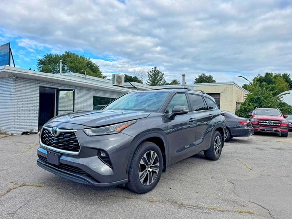 2023 TOYOTA HIGHLANDER