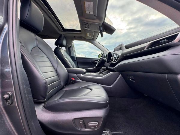 2023 TOYOTA HIGHLANDER