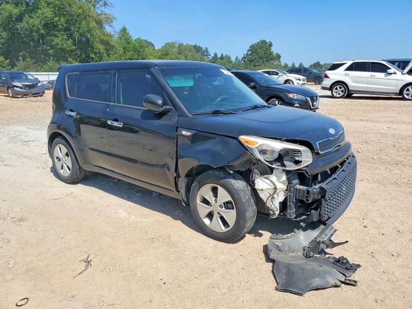 2014 KIA SOUL — Passenger 3/4