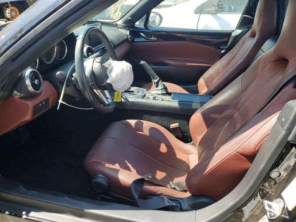 2019 MAZDA MX5 Grand Touring (Hard Top) — DENT