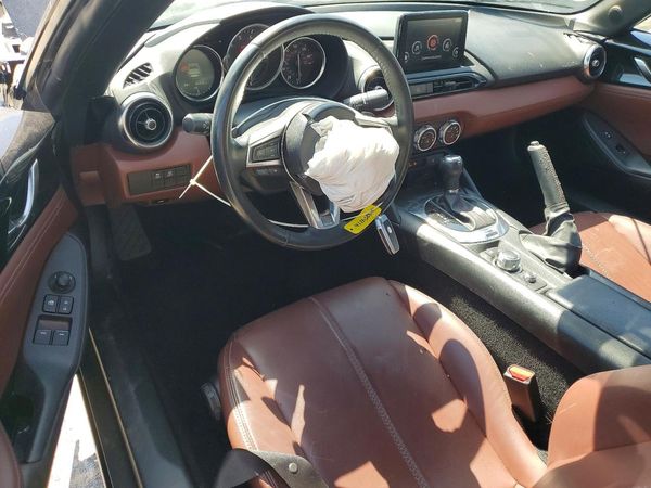 2019 MAZDA MX5 Grand Touring (Hard Top) — CKPT