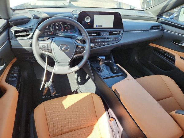 2025 LEXUS ES 350 350 Base