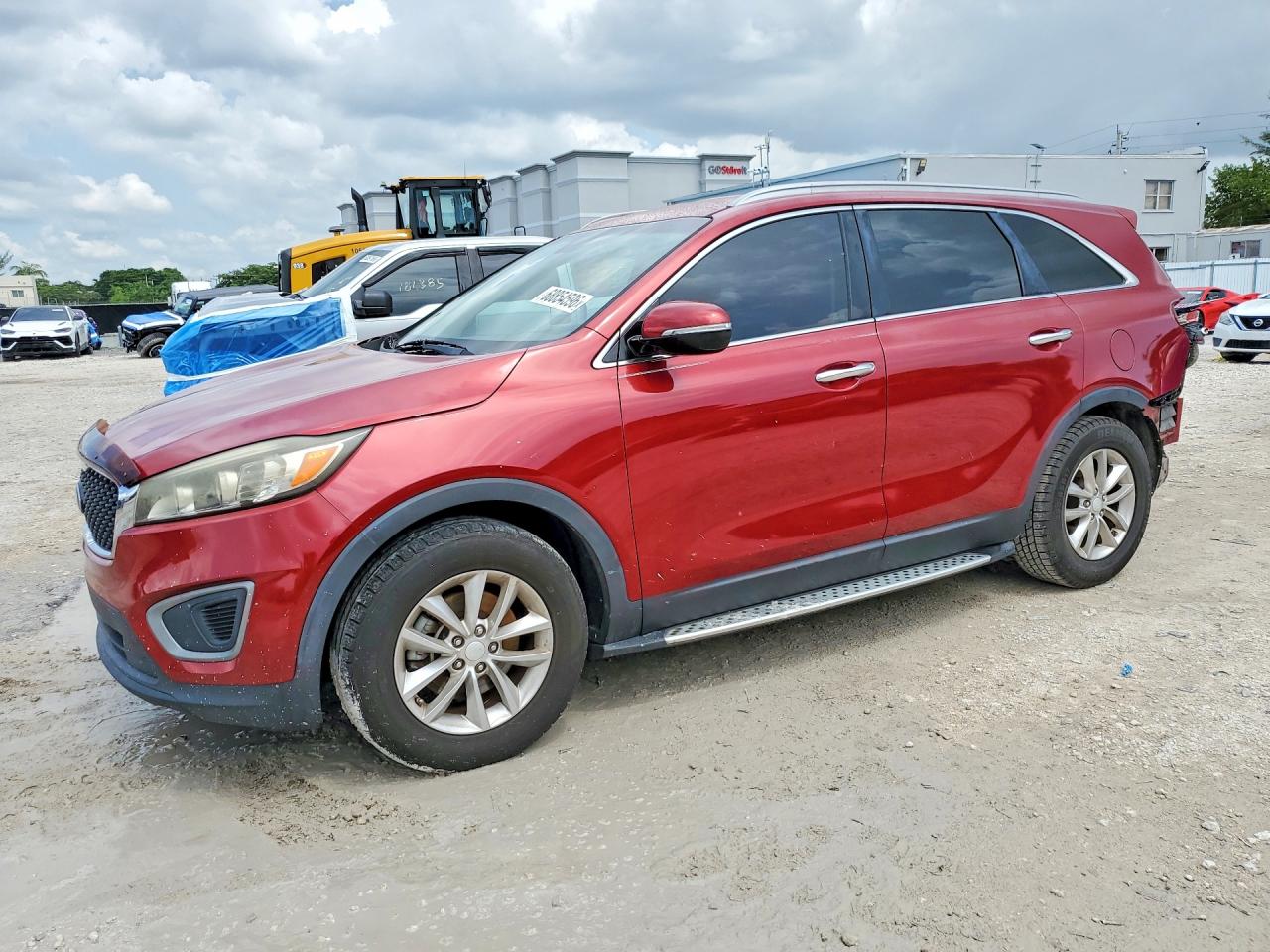 2016 KIA SORENTO L / LX