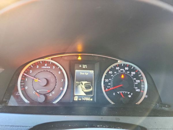 2016 TOYOTA CAMRY — ODOM
