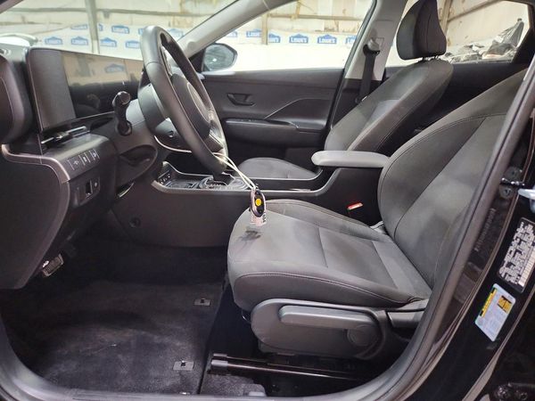 2026 HYUNDAI KONA SEL Sport — DENT