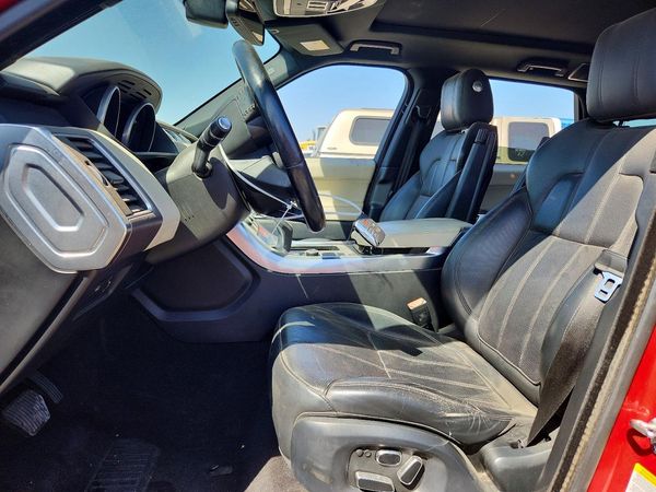 2014 LAND ROVER RANGEROVER HSE — DENT