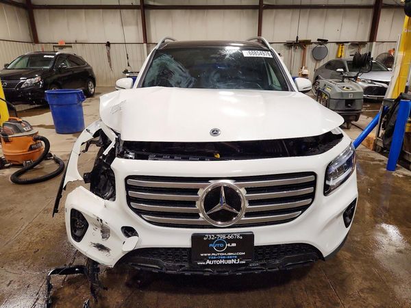 2025 MERCEDES-BENZ GLB GLB250 4MATIC