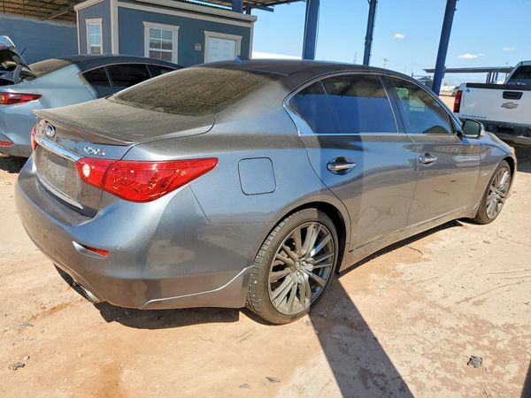 2016 INFINITI Q50