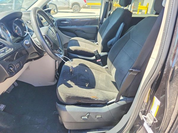 2012 DODGE GRAND CARAVAN SE — DENT