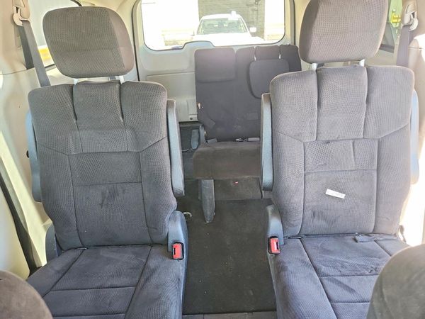 2012 DODGE GRAND CARAVAN SE — SUVN