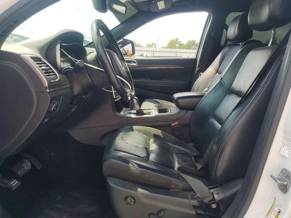2019 JEEP GRAND CHEROKEE — DENT