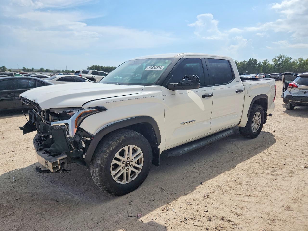 2025 TOYOTA TUNDRA