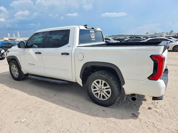 2025 TOYOTA TUNDRA