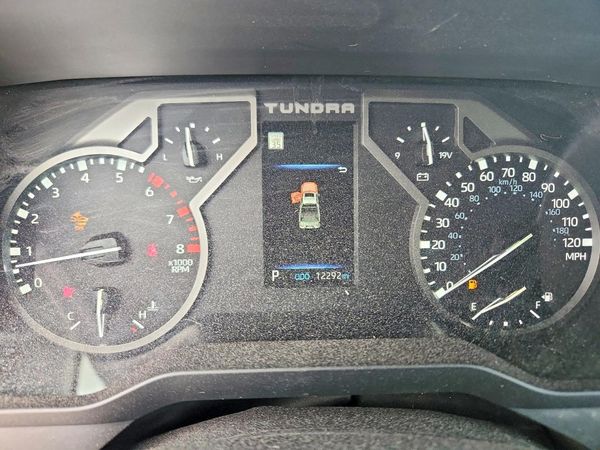 2025 TOYOTA TUNDRA