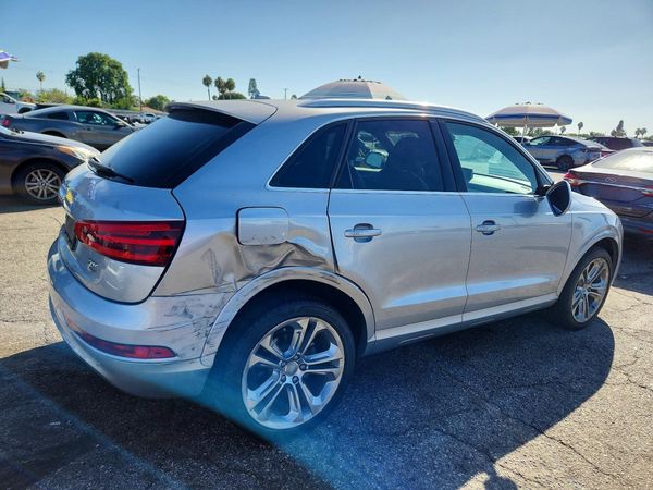 2015 AUDI Q3 — PSRA