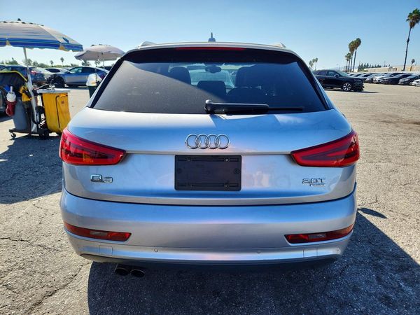 2015 AUDI Q3 — DIRR