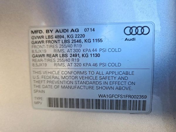 2015 AUDI Q3 — VINS