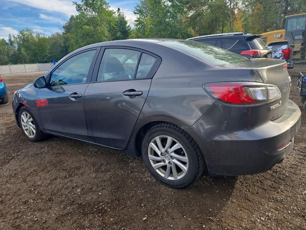 2012 MAZDA 3 Touring/GS