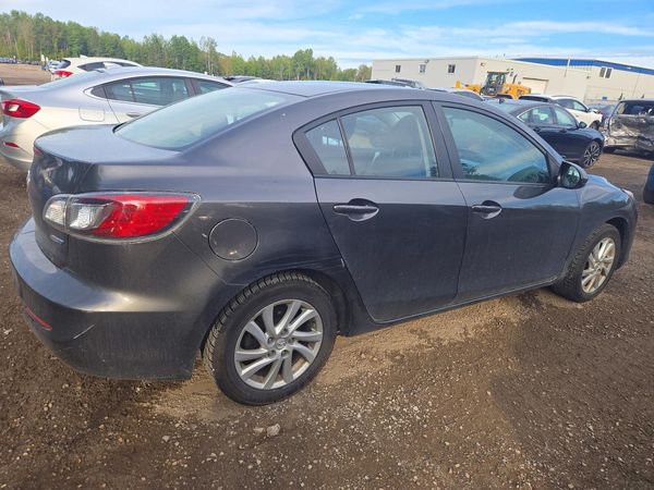2012 MAZDA 3 Touring/GS