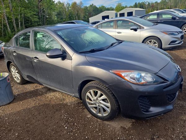2012 MAZDA 3 Touring/GS