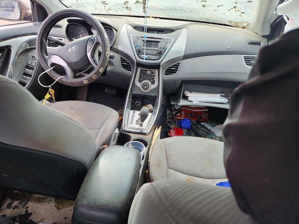 2013 HYUNDAI ELANTRA — CKPT