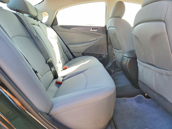 2014 HYUNDAI SONATA GLS/ GLS Popular
