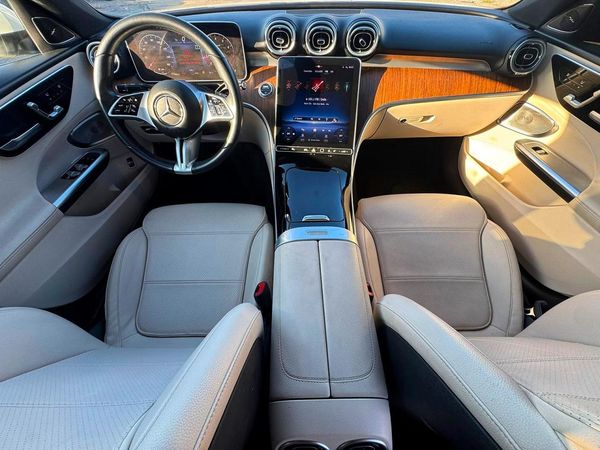 2023 MERCEDES-BENZ C C300