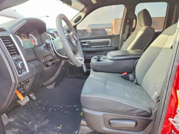 2022 RAM 1500 CLASSIC — DENT