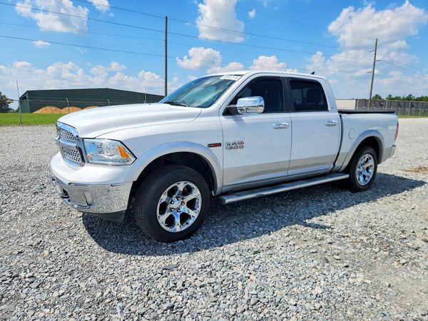 2016 RAM 1500 Laramie