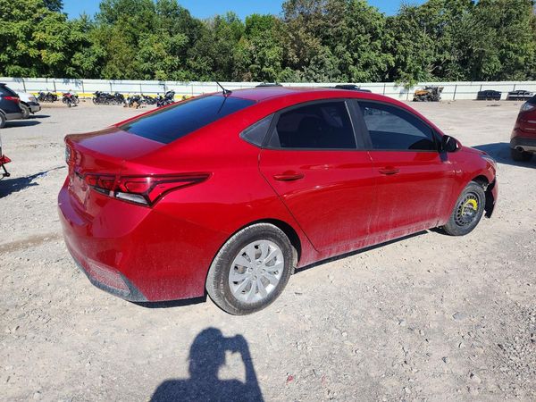 2018 HYUNDAI ACCENT SE and SEL